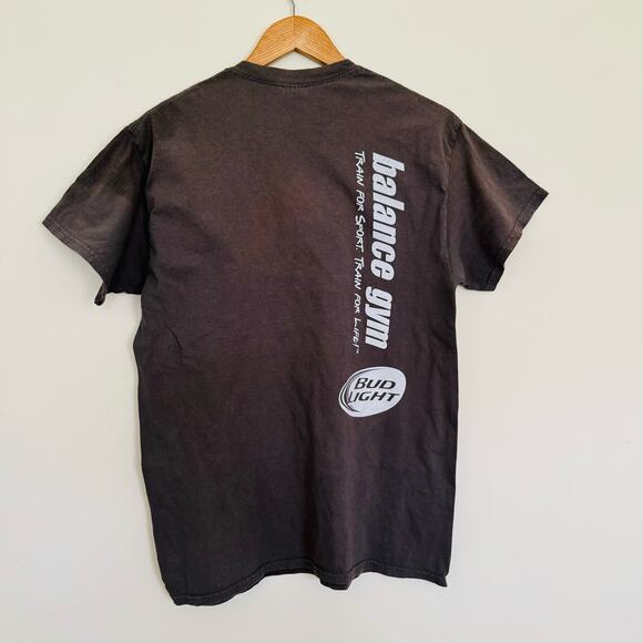 Gildan Ultra Cotton Bud Light Washington DC Fray Gray Taupe Tee Shirt Sz Medium - Picture 3 of 6
